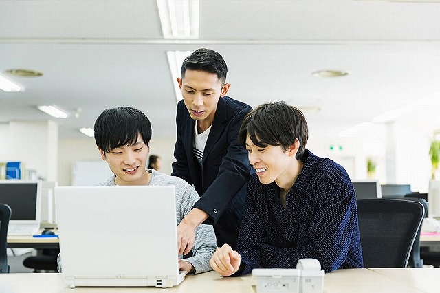 プログラマカレッジの学習風景